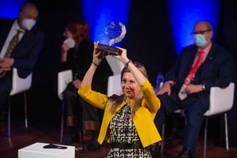 Eva García Sáenz de Urturi hat den Planeta-Literaturpreis gewonnen.