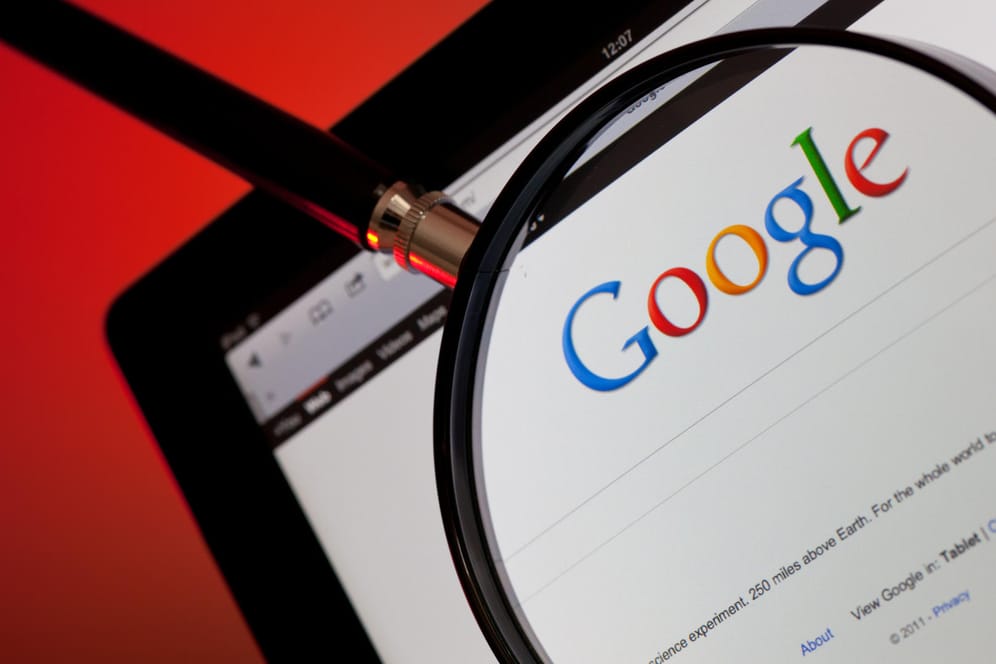 Google-Suche unter der Lupe: Im Google-Konto wird jede Suchanfrage abgespeichert.