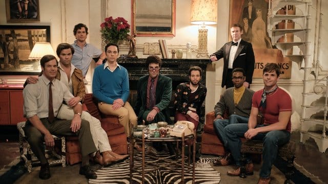 Tuc Watkins als Hank (l-r), Andrew Rannells als Larry, Matt Bomer als Donald, Jim Parsons als Michael, Zachary Quinto als Harold, Robin de Jesœs als Emory, Brian Hutchison als Alan, Michael Benjamin Washington als Bernardund Charlie Carver als Cowboy.