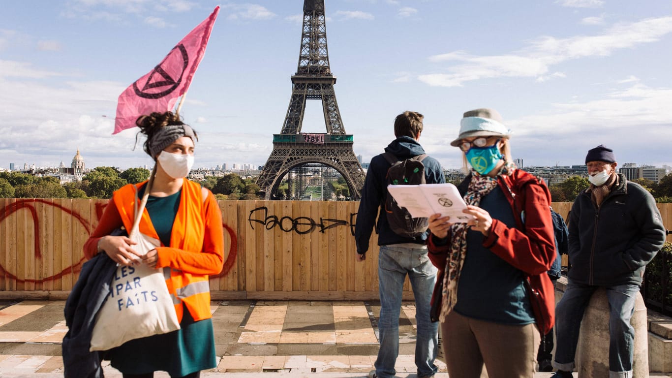 Paris: Am 11. Oktober hatten dort noch Aktivisten der Gruppe Extinction Rebellion vor dem Eiffelturm demonstriert.