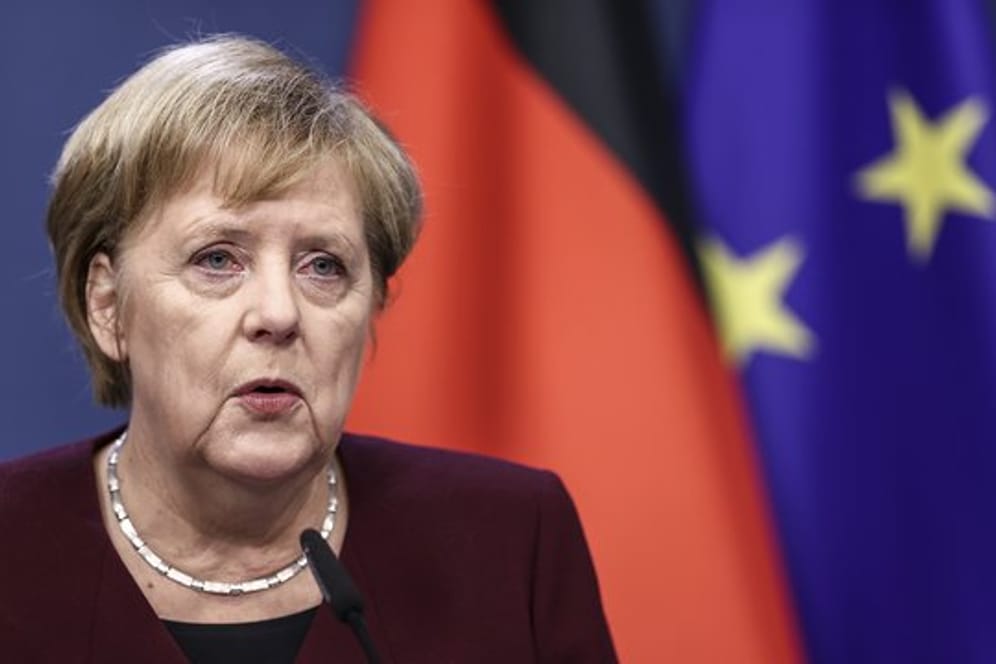 In ihrem Podcast warnt Bundeskanzlerin Angela Merkel: "Es stehen schwierige Monate bevor.