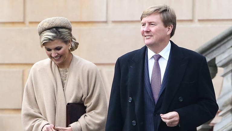 König Willem-Alexander mit Königin Maxima: Die Familie bricht ihre Reise ab.