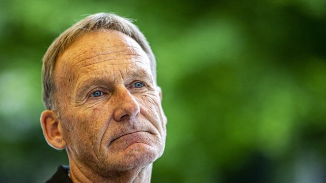 Sorgt sich um die Existenz einiger Club: BVB-Boss Hans-Joachim Watzke. Sorgt sich um die Existenz einiger Club: BVB-Boss Hans-Joachim Watzke.