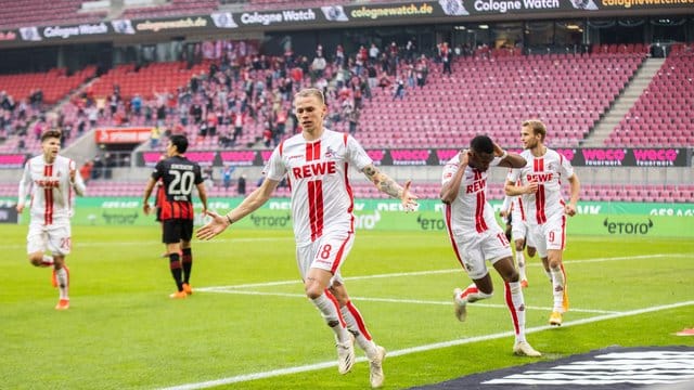 Neuzugang Ondrej Duda (vorne) rettete Köln einen Punkt.