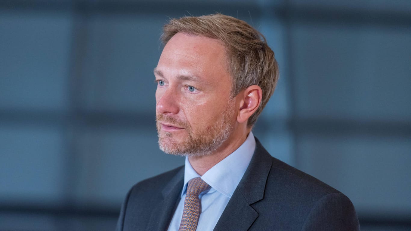 Christian Lindner (Archivbild): Der FDP-Chef mahnt die Politik dazu, in der Corona-Krise einen kühlen Kopf zu bewahren.