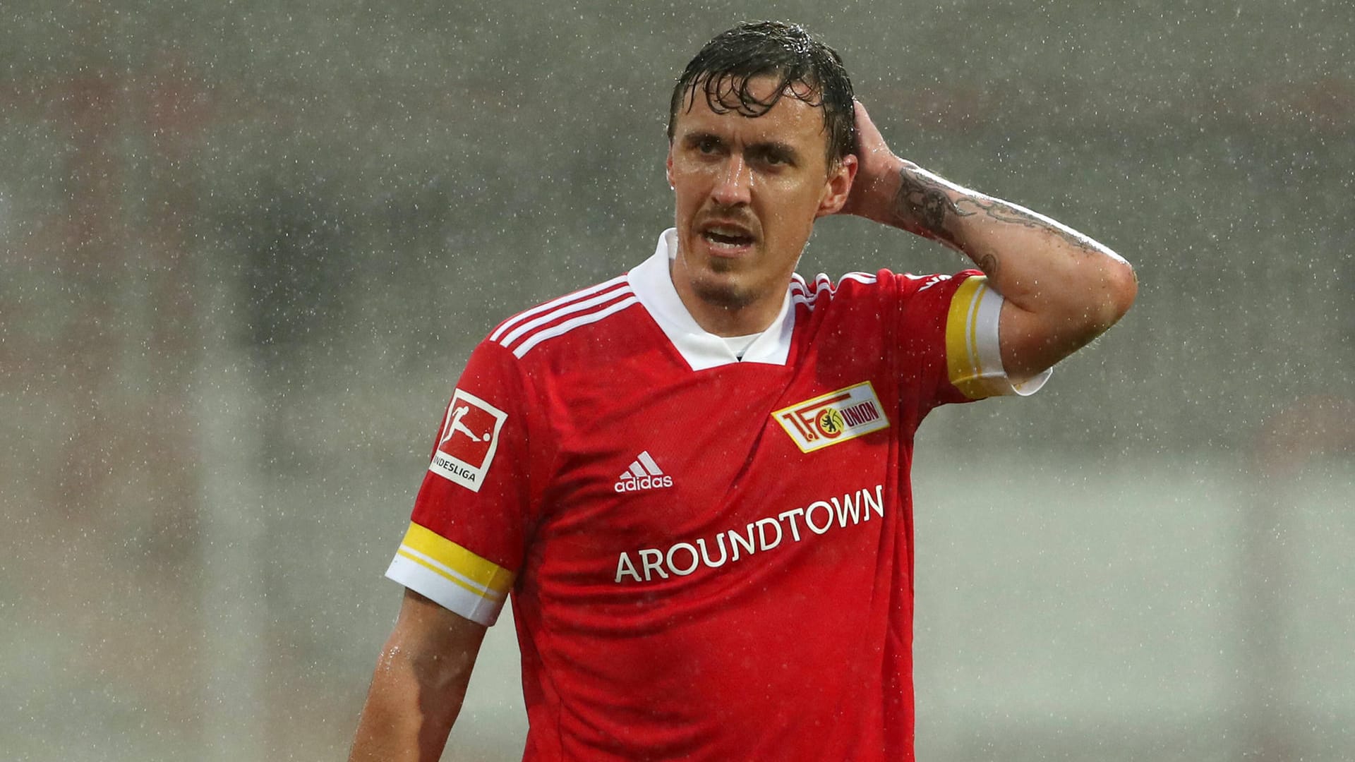 Max Kruse im Regen: Der ehemalige Nationalspieler nahm bereits an Poker-Turnieren teil. Max Kruse im Regen: Der ehemalige Nationalspieler nahm bereits an Poker-Turnieren teil.