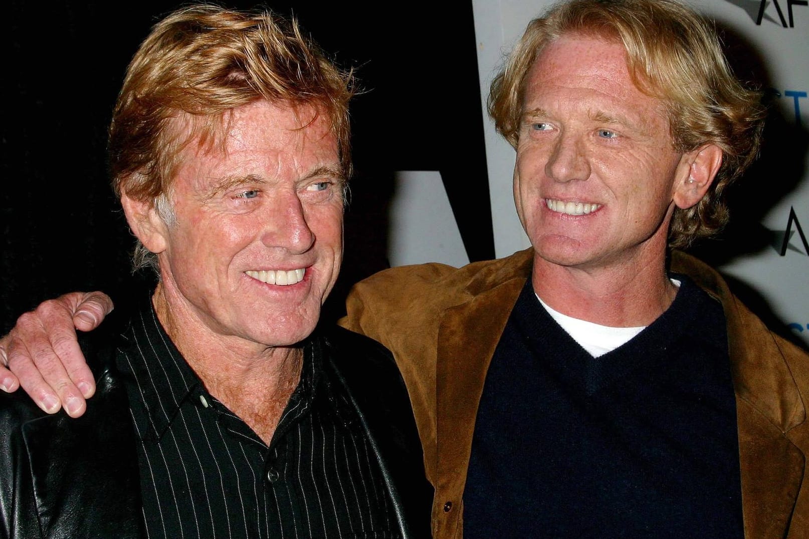 Vater und Sohn: Robert Redford 2003 mit seinem Sohn James.