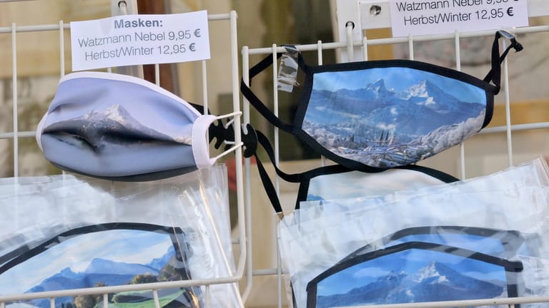 Masken aus dem Berchtesgadener Land: Hier sind die Neuinfektionen massiv angestiegen.
