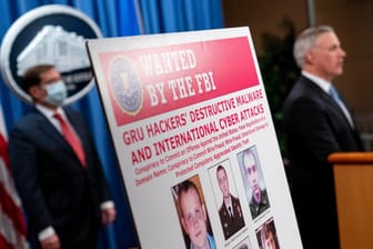 Anklage in den USA gegen sechs russische Geheimdienstagenten: Russland wies die Vorwürfe prompt zurück.