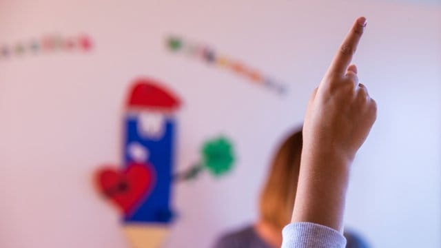 In Zeiten der Corona-Pandemie steht die Situation in Kitas und Schulen unter besonderer Beobachtung.