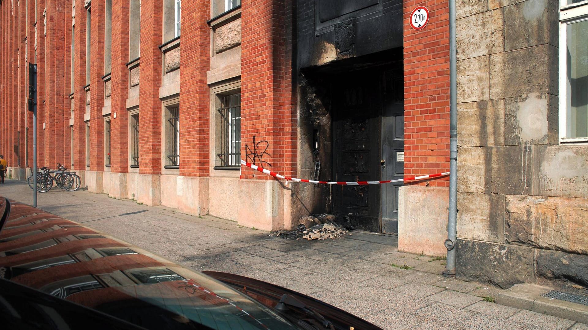 Anschlag auf die Senatsverwaltung für Stadtentwicklung in Berlin, 2011: Einem mutmaßlichen "RAZ"-Mitglied wird die Tat zur Last gelegt.