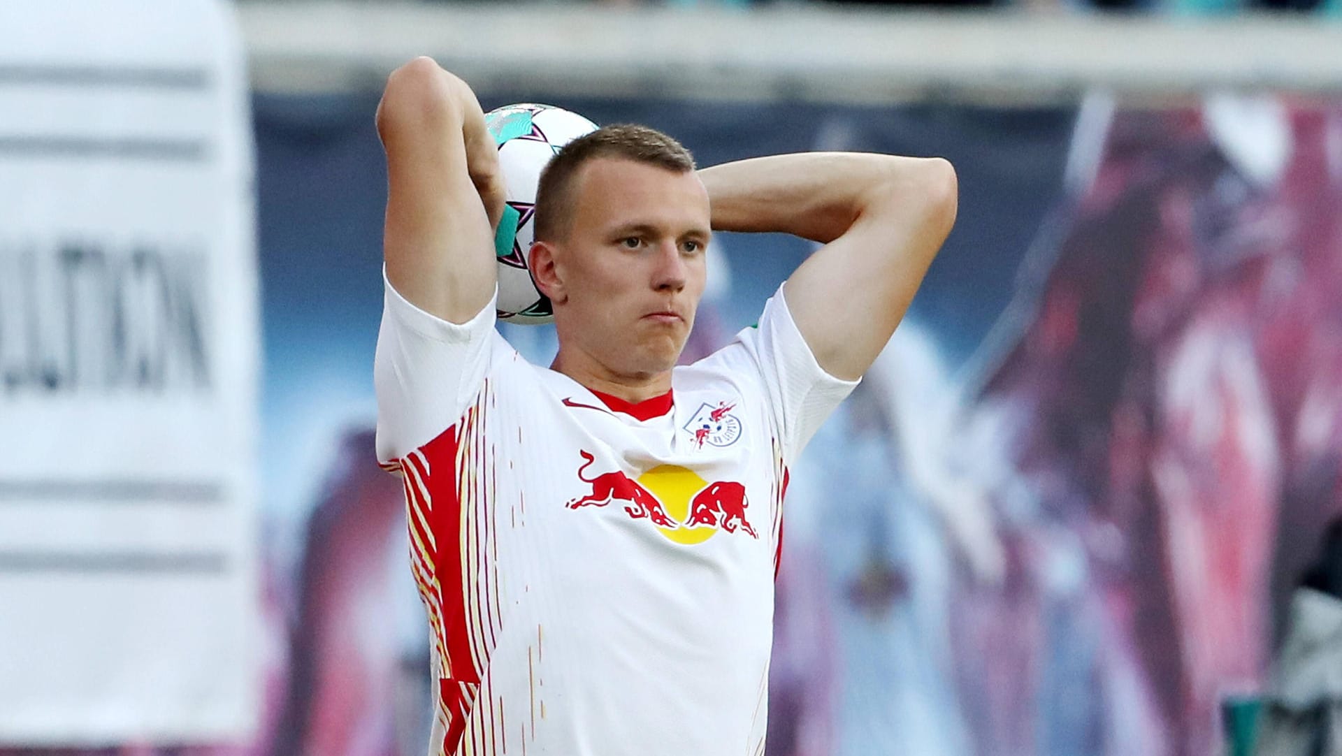 Lukas Klostermann im Trikot von RB Leipzig: Doch auch Bundestrainer Joachim Löw setzt auf den Defensivspezialisten. Lukas Klostermann im Trikot von RB Leipzig: Doch auch Bundestrainer Joachim Löw setzt auf den Defensivspezialisten.