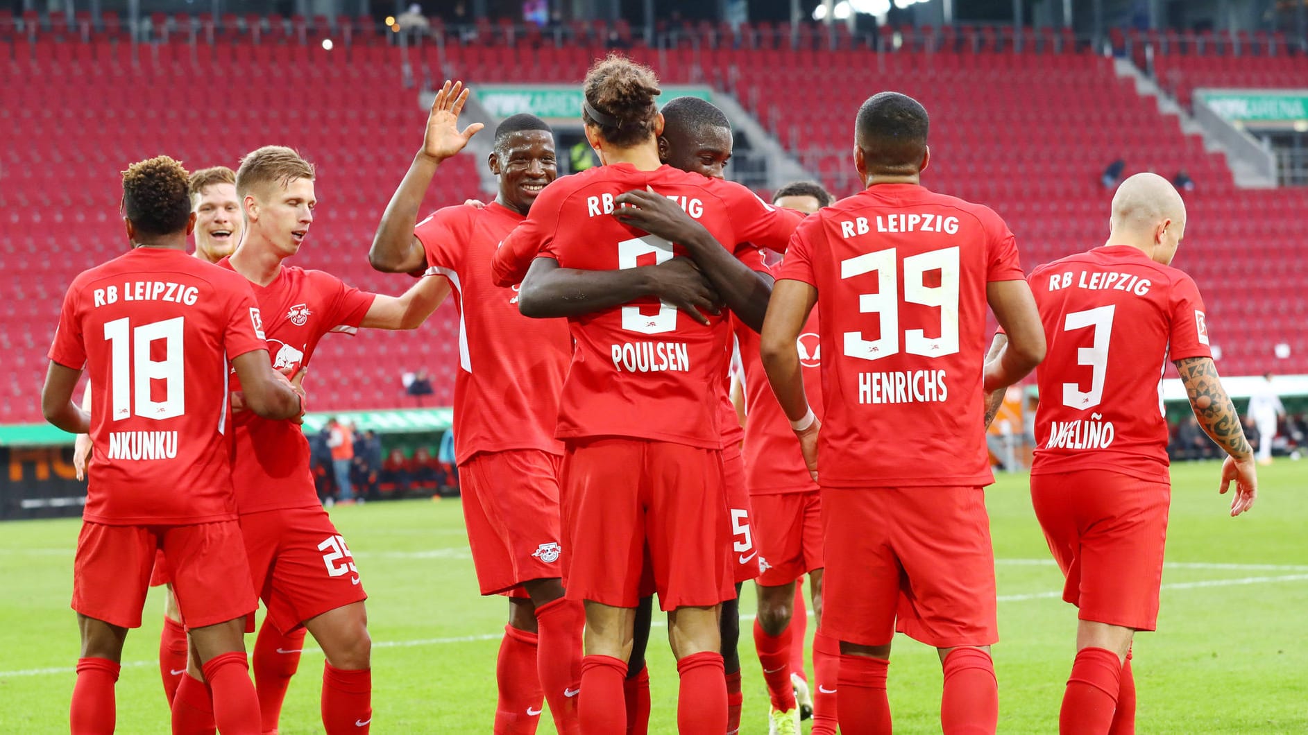 RB Leipzig Spieler: Vor dem Champions League Spiel gegen Istanbul ließen sich drei der Kicker besonders teuer frisieren.