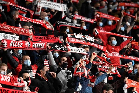 Dicht an dicht: Fans von Stade Rennens beim Spiel gegen FK Krasnodar.