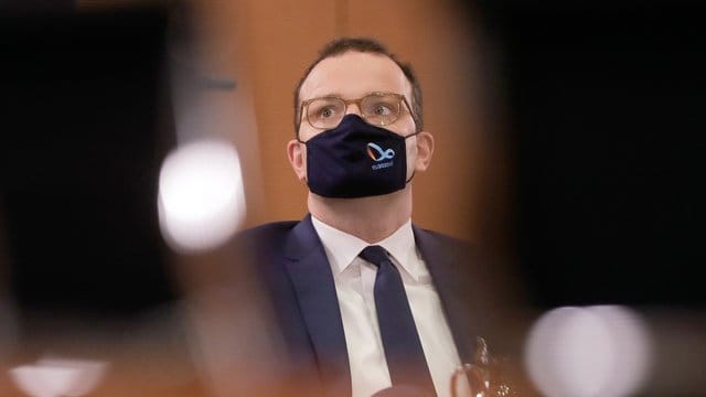 Bundesgesundheitsminister Jens Spahn hat sich mit dem Coronavirus angesteckt. Bundesgesundheitsminister Jens Spahn hat sich mit dem Coronavirus angesteckt.