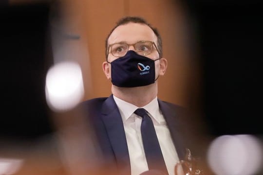 Bundesgesundheitsminister Jens Spahn hat sich mit dem Coronavirus angesteckt.