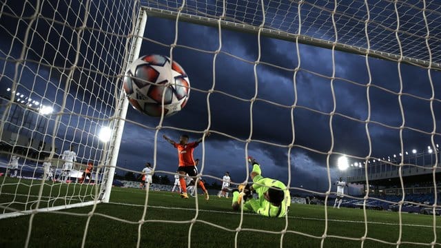 Real Madrid verlor mit 2:3 gegen Schachtjor Donezk.