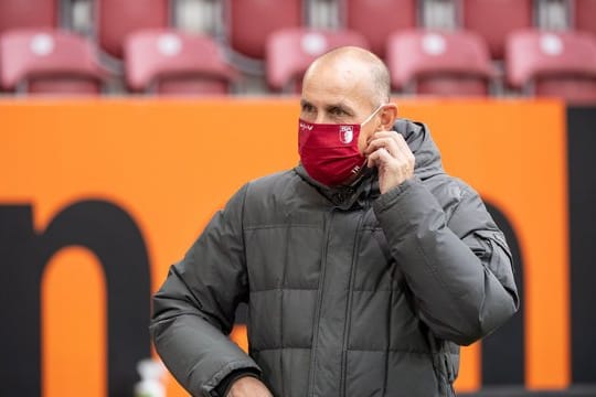 Ist besorgt wegen der steigenden Corona-Zahlen: Augsburg-Coach Heiko Herrlich.