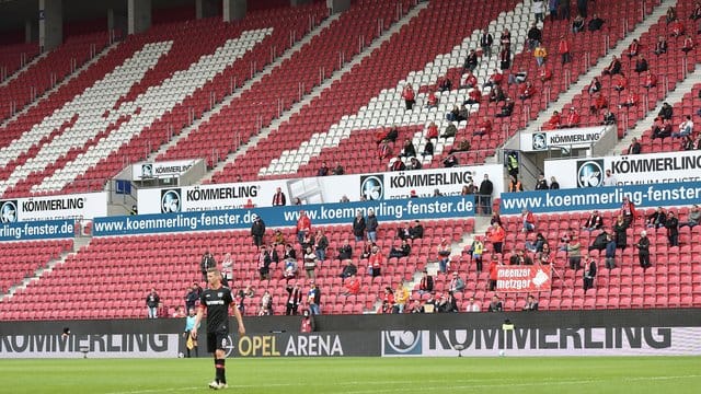 Der FSV Mainz 05 darf derzeit nur vor 100 Fans spielen.