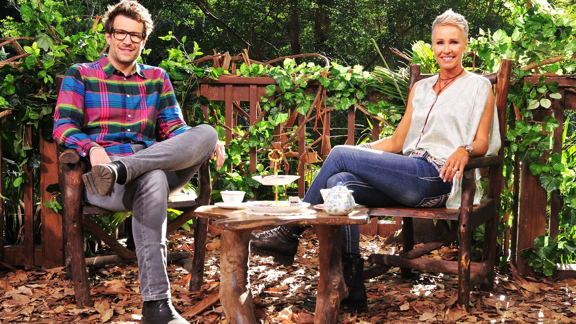 Daniel Hartwich und Sonja Zietlow: Das Dschungelcamp werden sie 2021 aus Deutschland präsentieren. Daniel Hartwich und Sonja Zietlow: Das Dschungelcamp werden sie 2021 aus Deutschland präsentieren.