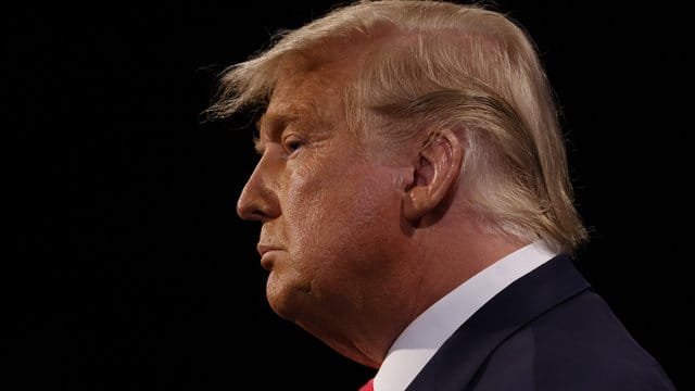 US-Präsident Donald Trump fordert ein Ende der Corona-Auflagen. US-Präsident Donald Trump fordert ein Ende der Corona-Auflagen.