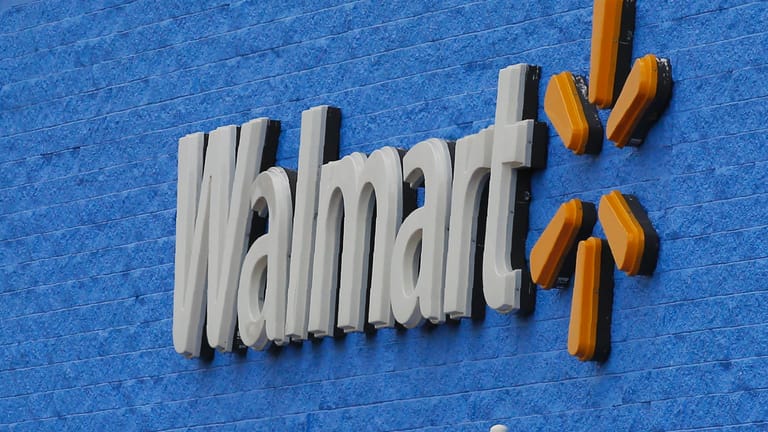 Logo von Walmart: Der US-Einzelhändler verklagt die Regierung wegen drohender Opioid-Strafen.