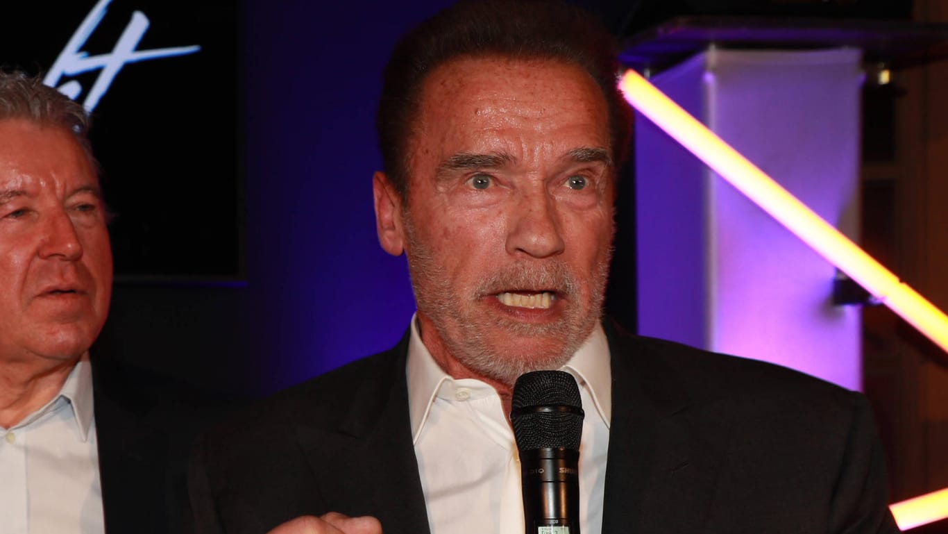 Arnold Schwarzenegger: Er hat sich erneut einer Herzoperation unterzogen.
