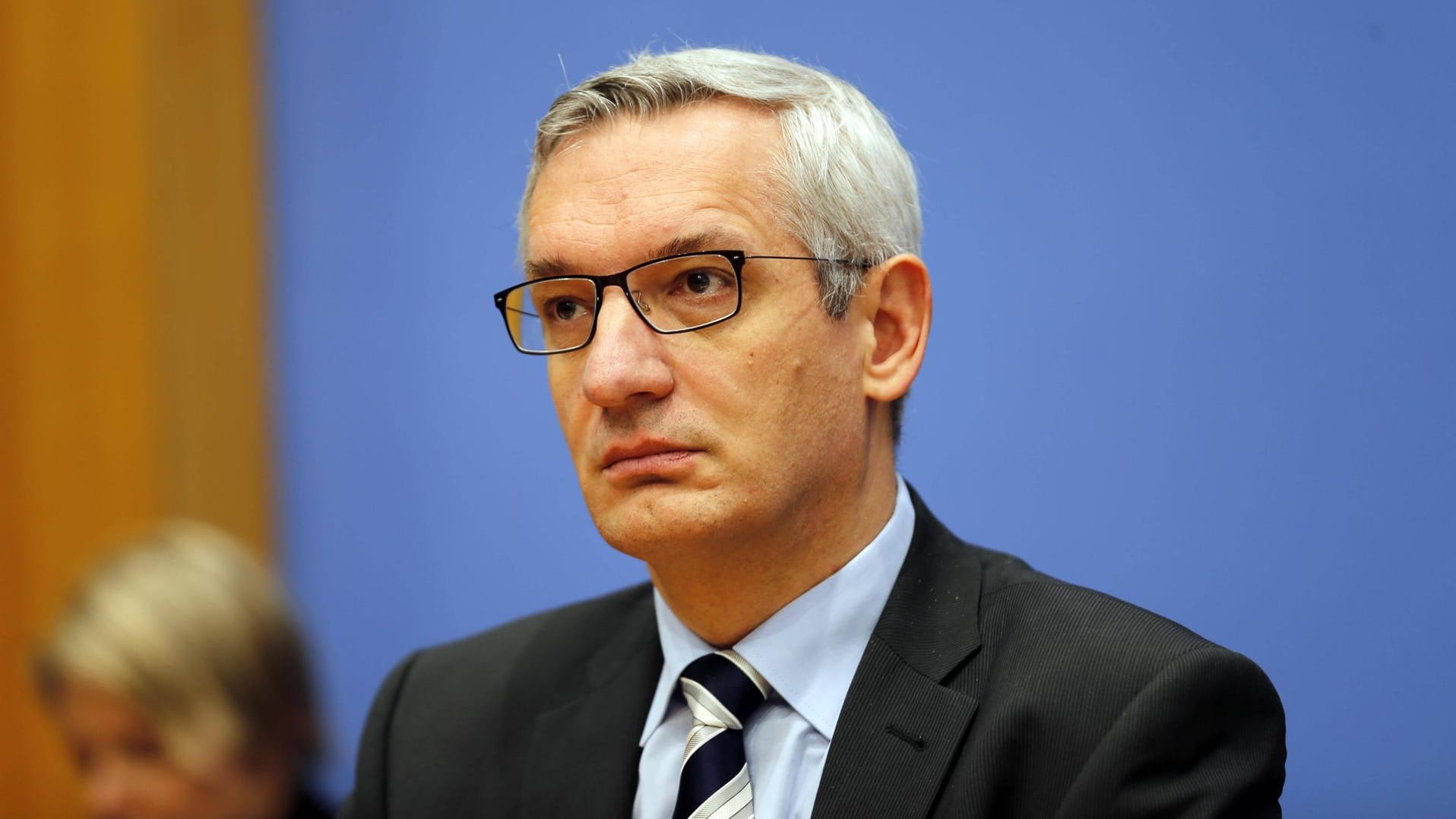 Martin Jäger: Der Staatssekretär hat sich mit dem Coronavirus infiziert. Martin Jäger: Der Staatssekretär hat sich mit dem Coronavirus infiziert.
