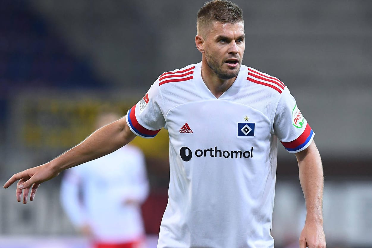 Simon Terodde: Der HSV-Torjäger holte den fünften Sieg im fünften Ligaspiel mit seiner Mannschaft.