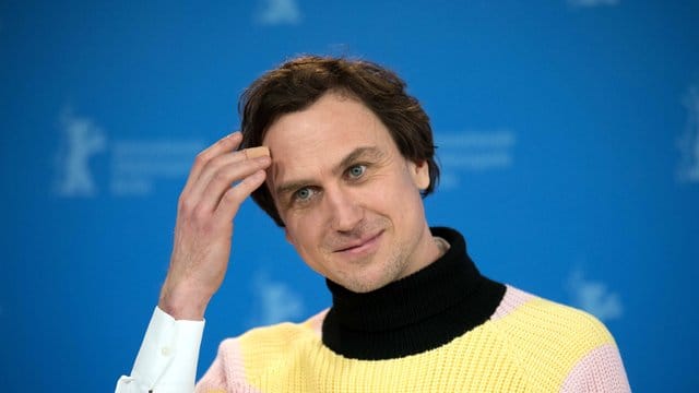 Der Schauspieler Lars Eidinger würde nie an einen FKK-Strand gehen. Der Schauspieler Lars Eidinger würde nie an einen FKK-Strand gehen.