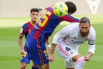 Intensive Partie: Sergio Ramos (r.) gelang mit Real Madrid ein Sieg bei Erzrivale FC Barcelona.