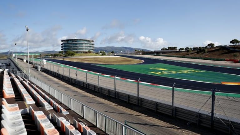Die WM-Runde zwölf führt die Formel 1 auf einen neuen Kurs, ebenso mitreißend wie anspruchsvoll - das Autodromo Internacional do Algarve.