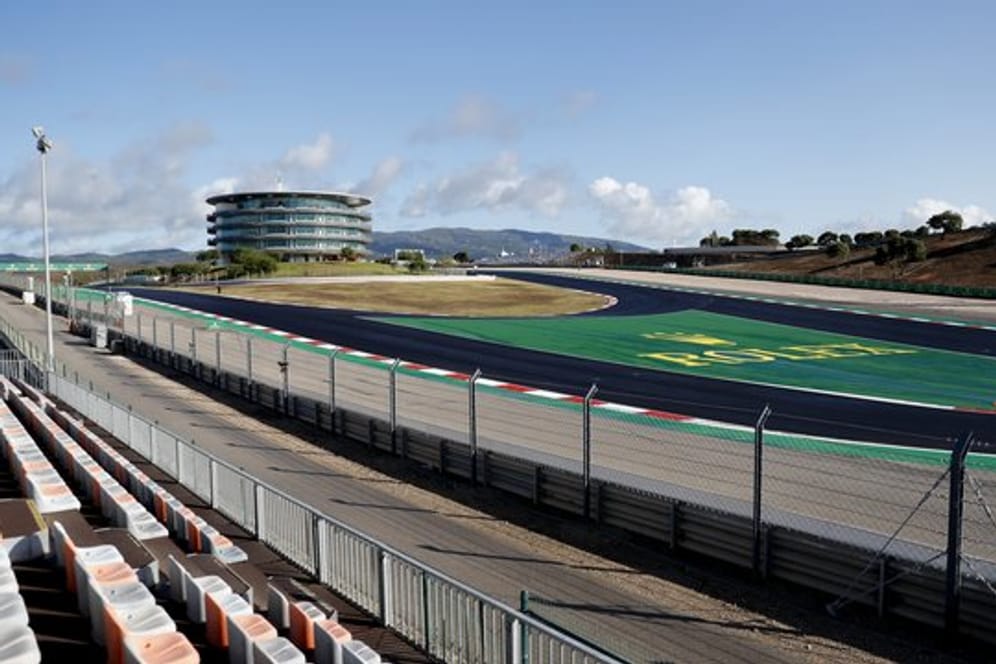 Die WM-Runde zwölf führt die Formel 1 auf einen neuen Kurs, ebenso mitreißend wie anspruchsvoll - das Autodromo Internacional do Algarve.