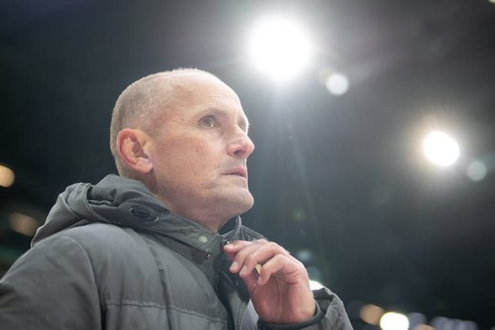 Ist bei seinem Ex-Club Leverkusen noch gern gesehen: FCA-Coach Heiko Herrlich.