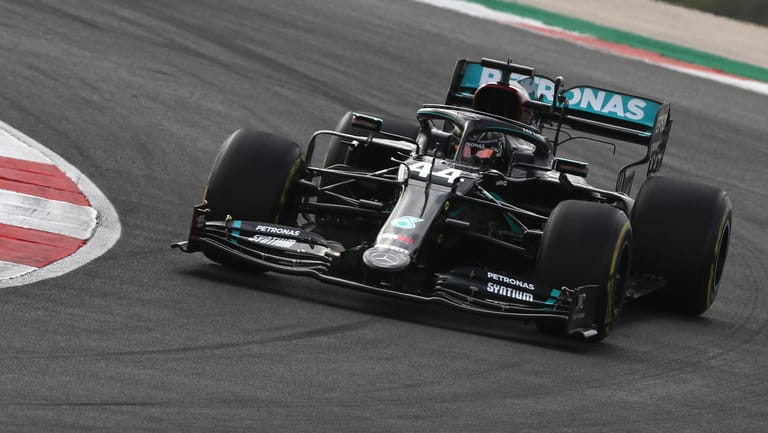 Lewis Hamilton kontrollierte den Grand Prix von Portugal von Beginn an und gewann am Ende souverän.