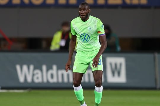 Dem Wolfsburger Kapitän Josuha Guilavogui droht eine Pause.