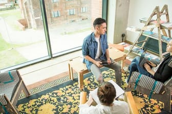 Von lockerer Loftatmosphäre bis zur Business-Lounge: Coworking Spaces unterscheiden sich zum Teil deutlich.