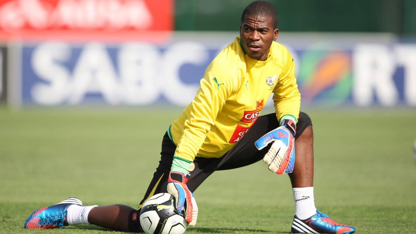 Meyiwa beim Training mit der südafrikanischen Nationalmannschaft im Jahr 2012: Der Schlussmann wurde nur 30 Jahre alt.