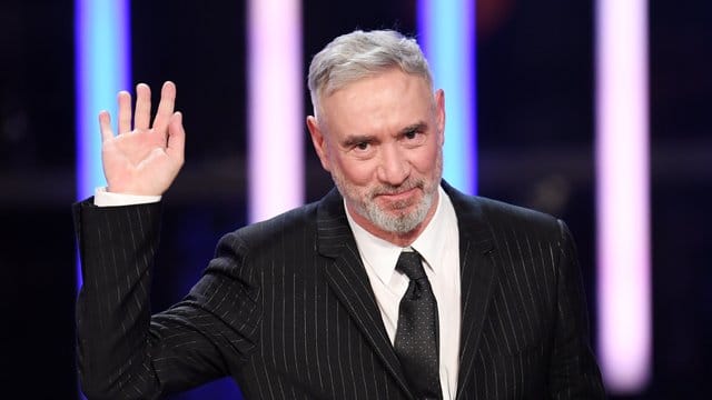 Regisseur Roland Emmerich erhält 2019 bei der Verleihung des Bayerischen Filmpreises im Prinzregententheater eeine Auszeichnung.