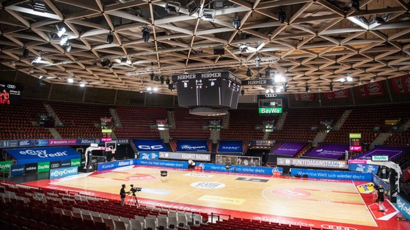 Die Basketball-Bundesliga würde gerne mit Zuschauern statt vor leeren Rängen den Spielbetrieb starten.