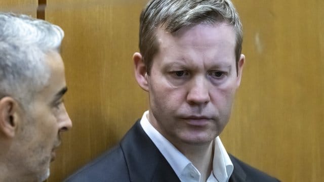 In dem Prozess ist der 47 Jahre alte Deutsche Stephan Ernst wegen des Mordes an dem CDU-Politiker angeklagt. In dem Prozess ist der 47 Jahre alte Deutsche Stephan Ernst wegen des Mordes an dem CDU-Politiker angeklagt.
