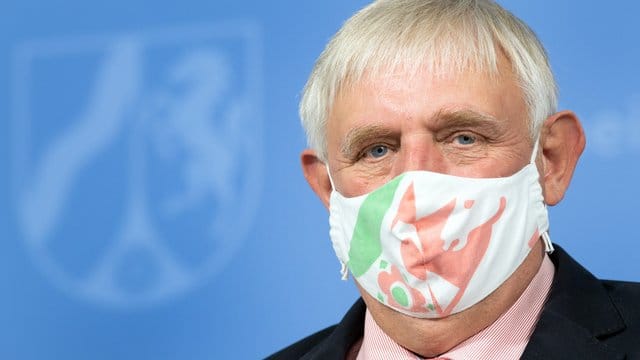 Karl-Josef Laumann (CDU) Karl-Josef Laumann (CDU)