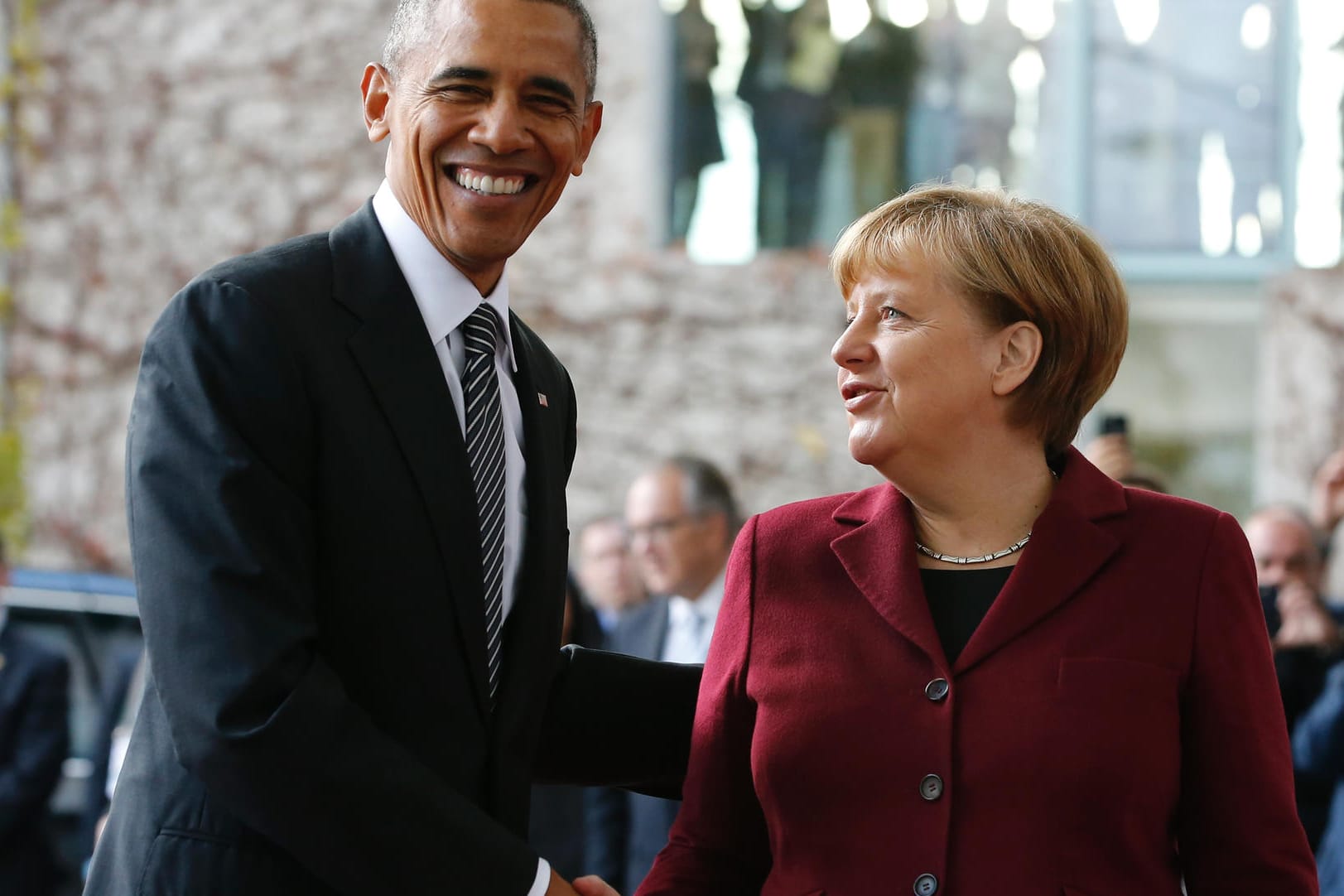 Obama, Merkel bei dessen letztem Berlin-Besuch als US-Präsident: "Er wollte ihr seinen Respekt zollen."