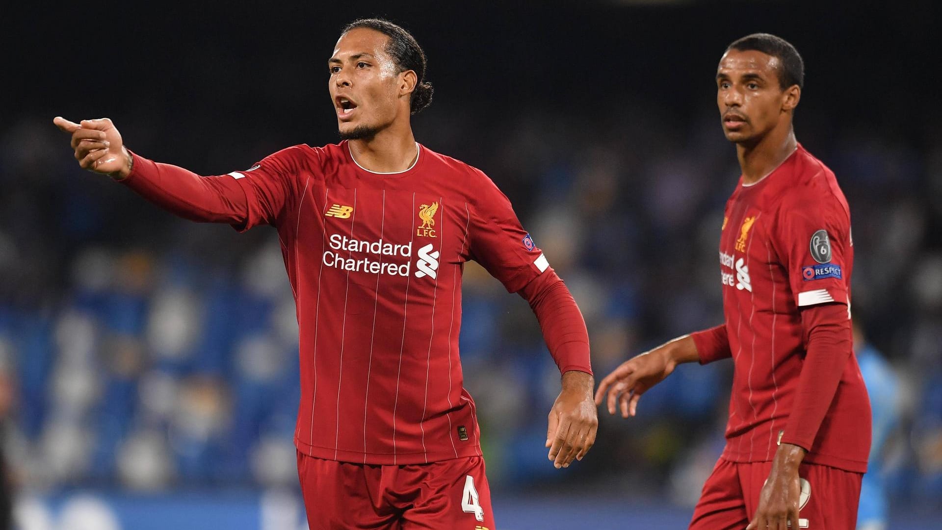 Virgil van Dijk (l.) und Joel Matip fehlen Jürgen Klopp aktuell.