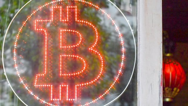 Nach der Ankündigung Paypals, den Bitcoin einzuführen, erreicht die Digitalwährung den höchsten Stand seit Anfang 2018.