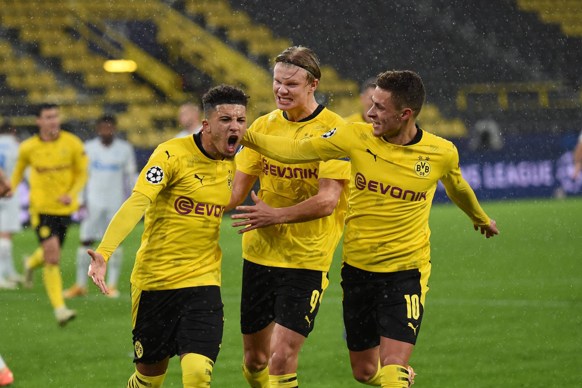 Borussia Dortmund gewann in der Champions League gegen Zenit St. Petersburg 2:0 (0:0). t-online hat die Dortmunder Profis einzeln bewertet.