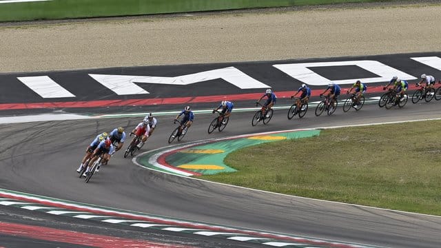 Zuletzt fand auf dem Formel-1-Kurs in Imola die Straßenrad-WM statt. Zuletzt fand auf dem Formel-1-Kurs in Imola die Straßenrad-WM statt.