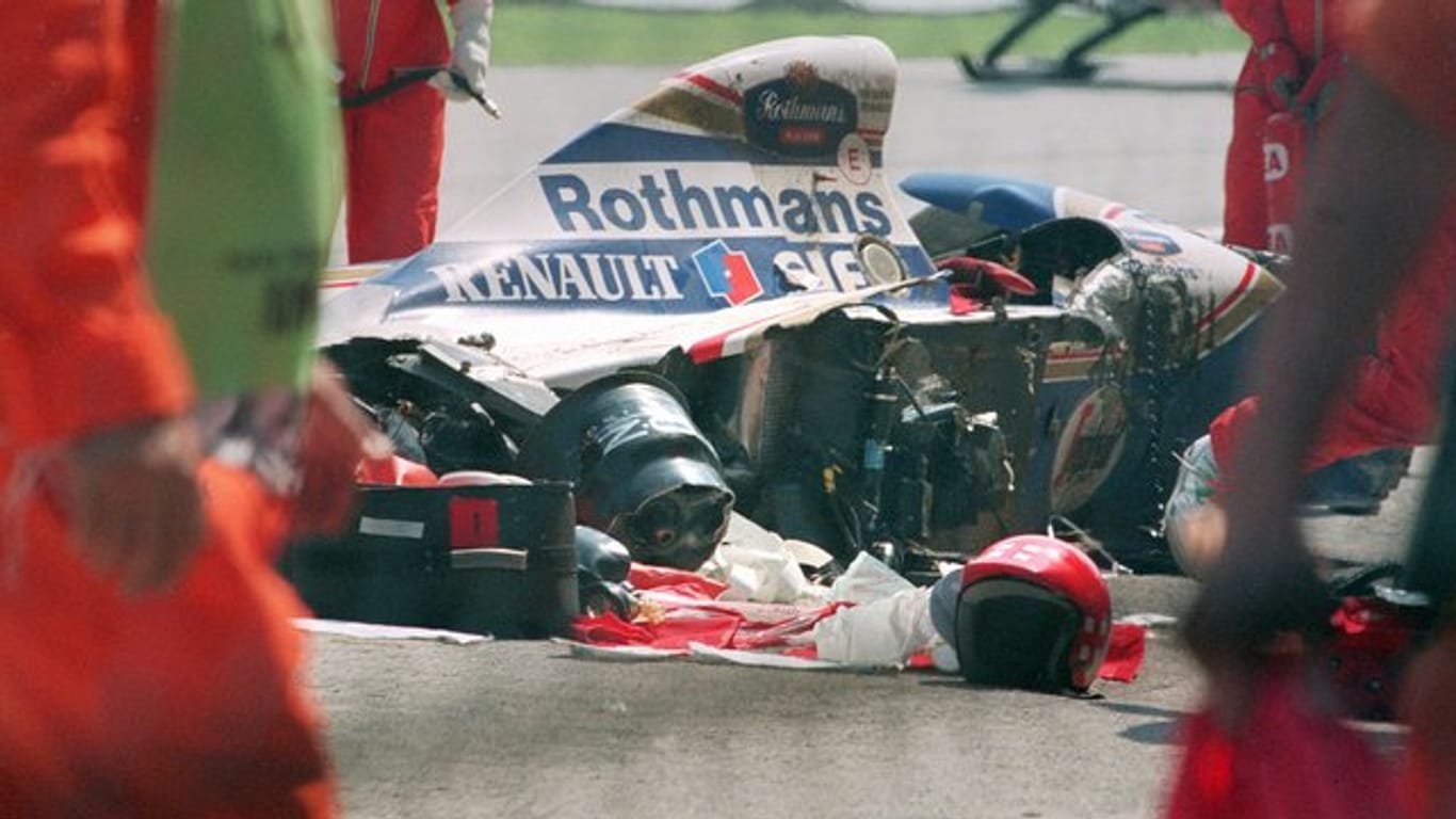 Das Wrack des verunglückten brasilianischen Formel 1-Piloten Ayrton Senna, der bei dem Unfall 1994 starb.