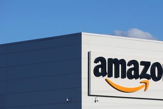 Im neuen Verfahren des Bundeskartellamts geht es um die Frage, ob Amazon Dritthändlern den Verkauf von Markenprodukten verbieten darf.