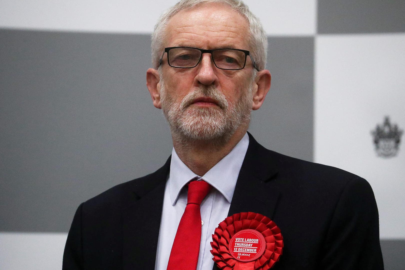 Jeremy Corbyn: Die Labour-Partei suspendiert Ex-Parteichef Corbyn nach Antisemitismus-Vorwürfen.